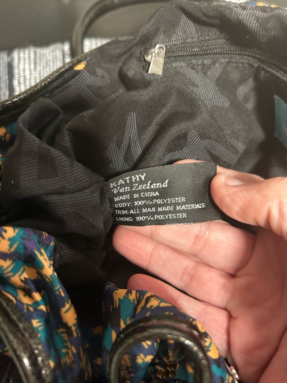 Kathy Van Zeeland Y2K Ruffle Top Teal, Gold & Black Patterned Shoulder Bag - Picture 14 of 15